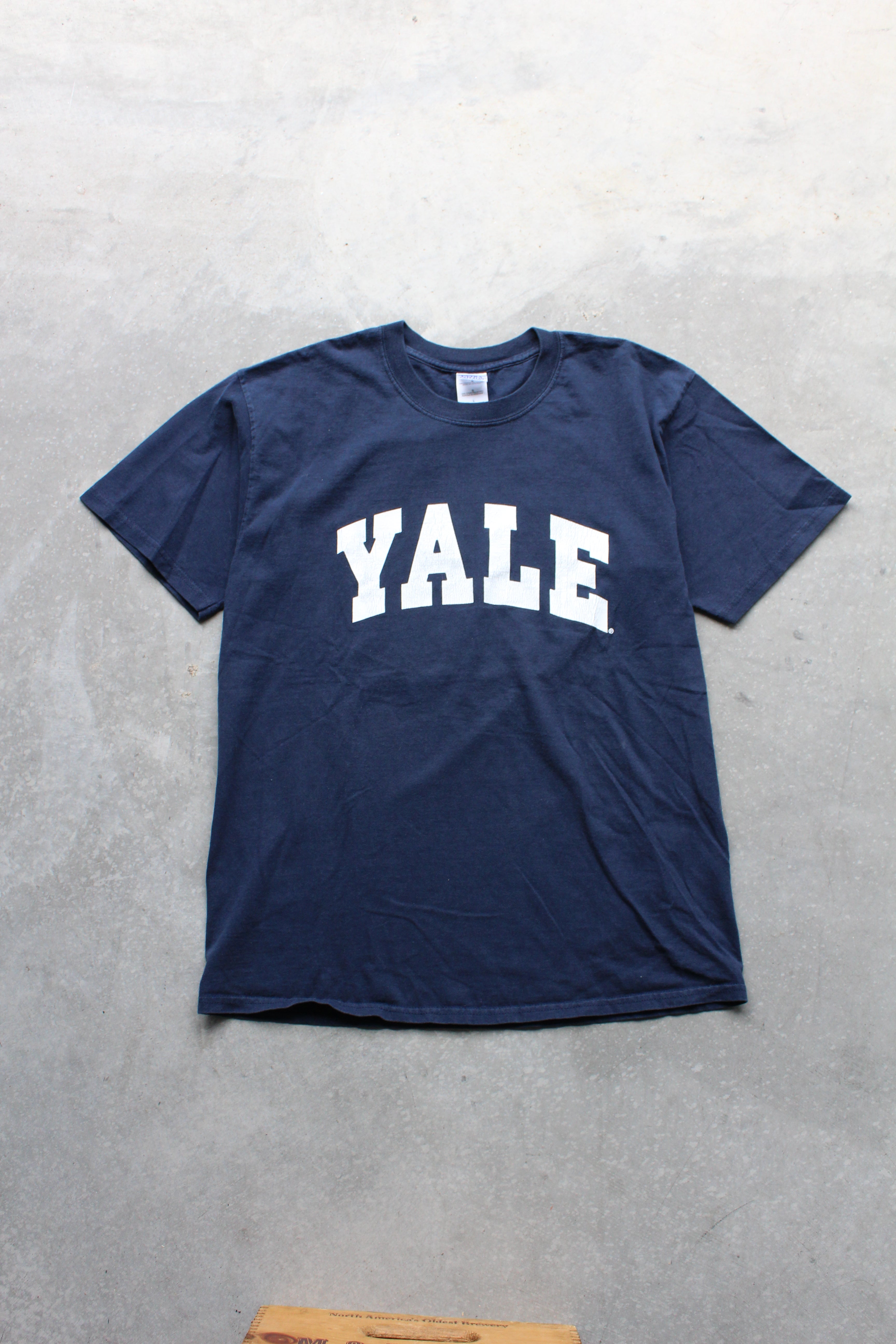 Vintage 90s Yale Tee - L
