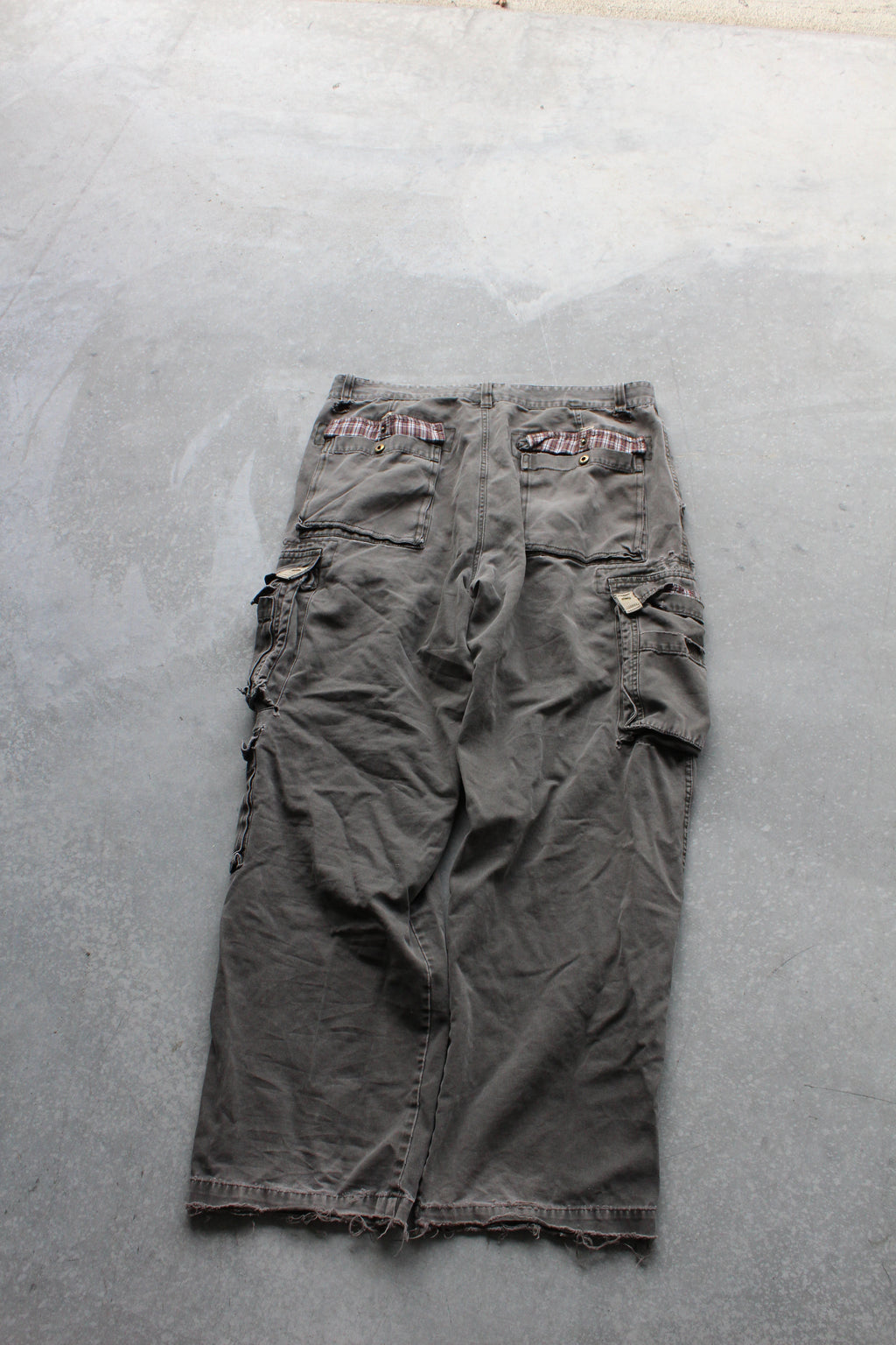 Y2K Plugg Flannel Cargo Pants - 34