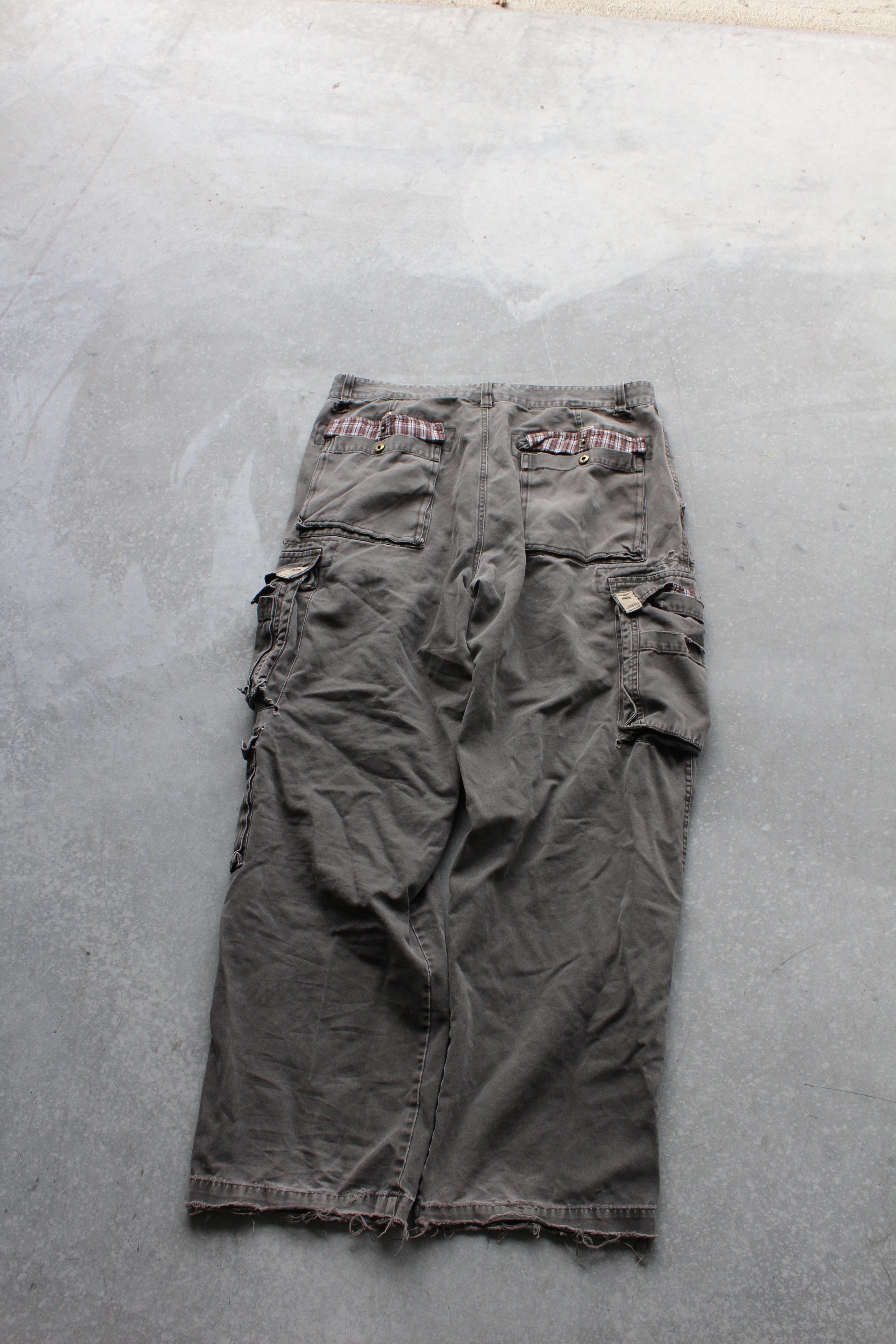 Y2K Plugg Flannel Cargo Pants - 34