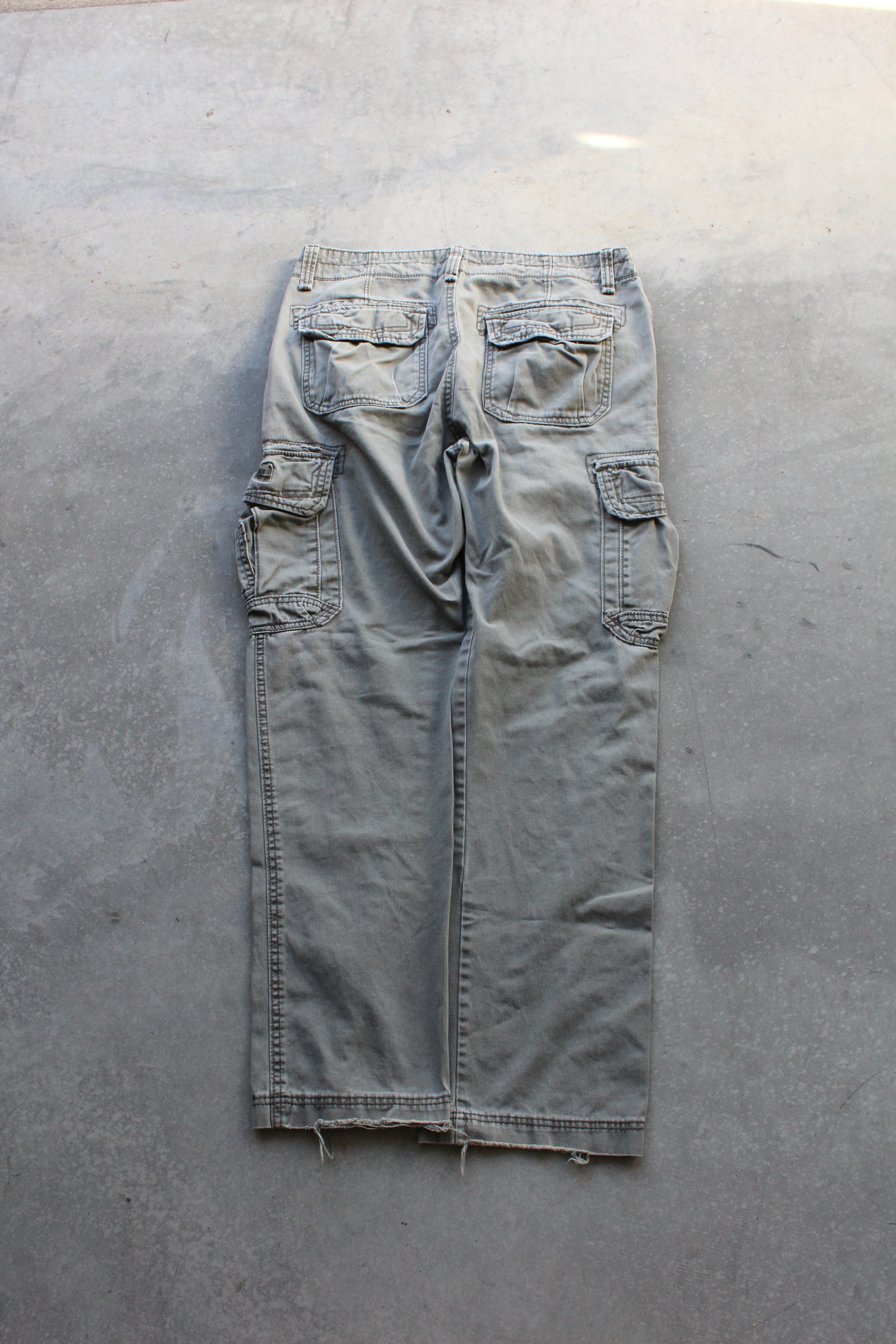 Y2K UnionBay Baggy Cargo Pants - 34
