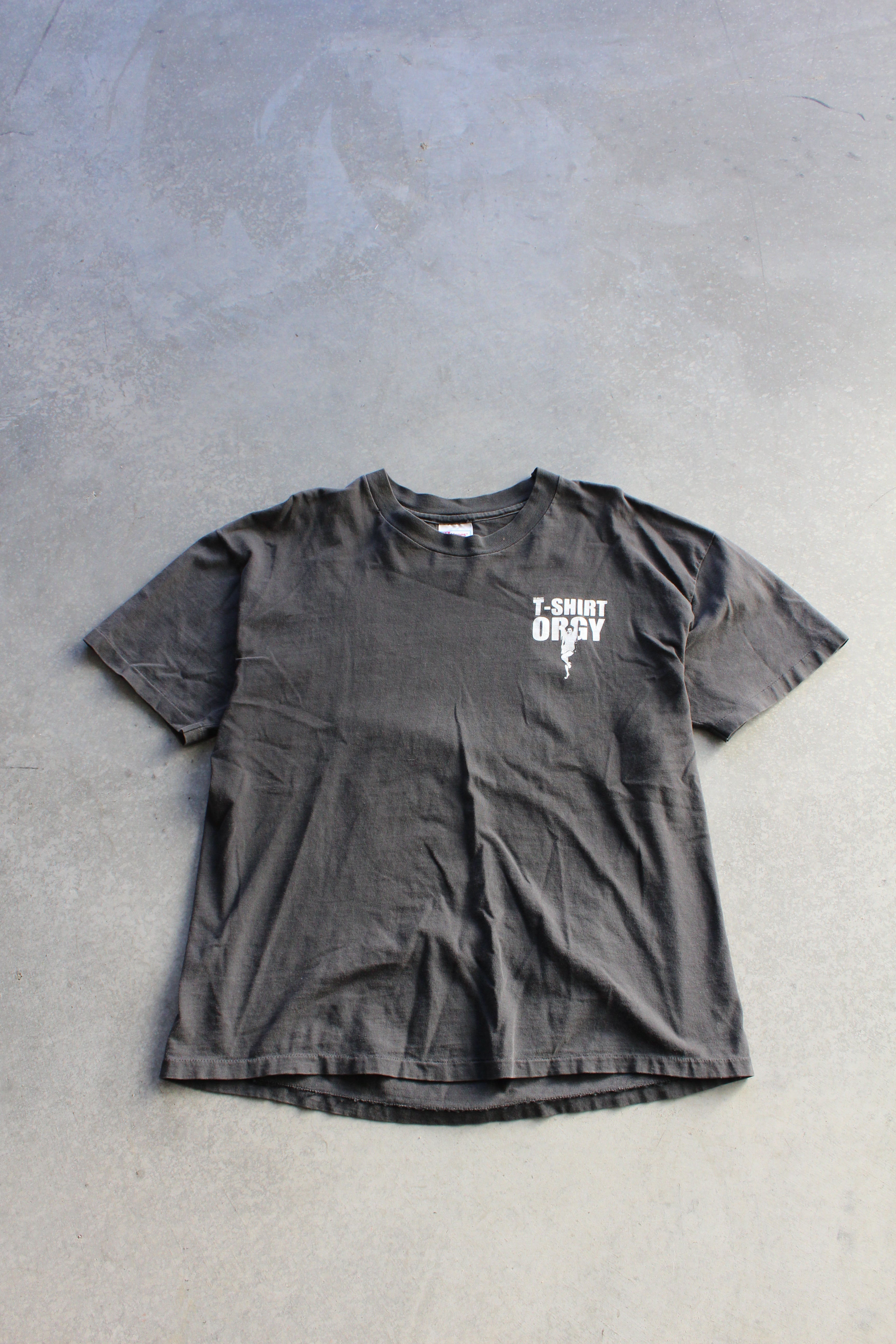 Vintage 90's Tee Shirt Orgy Tee - L