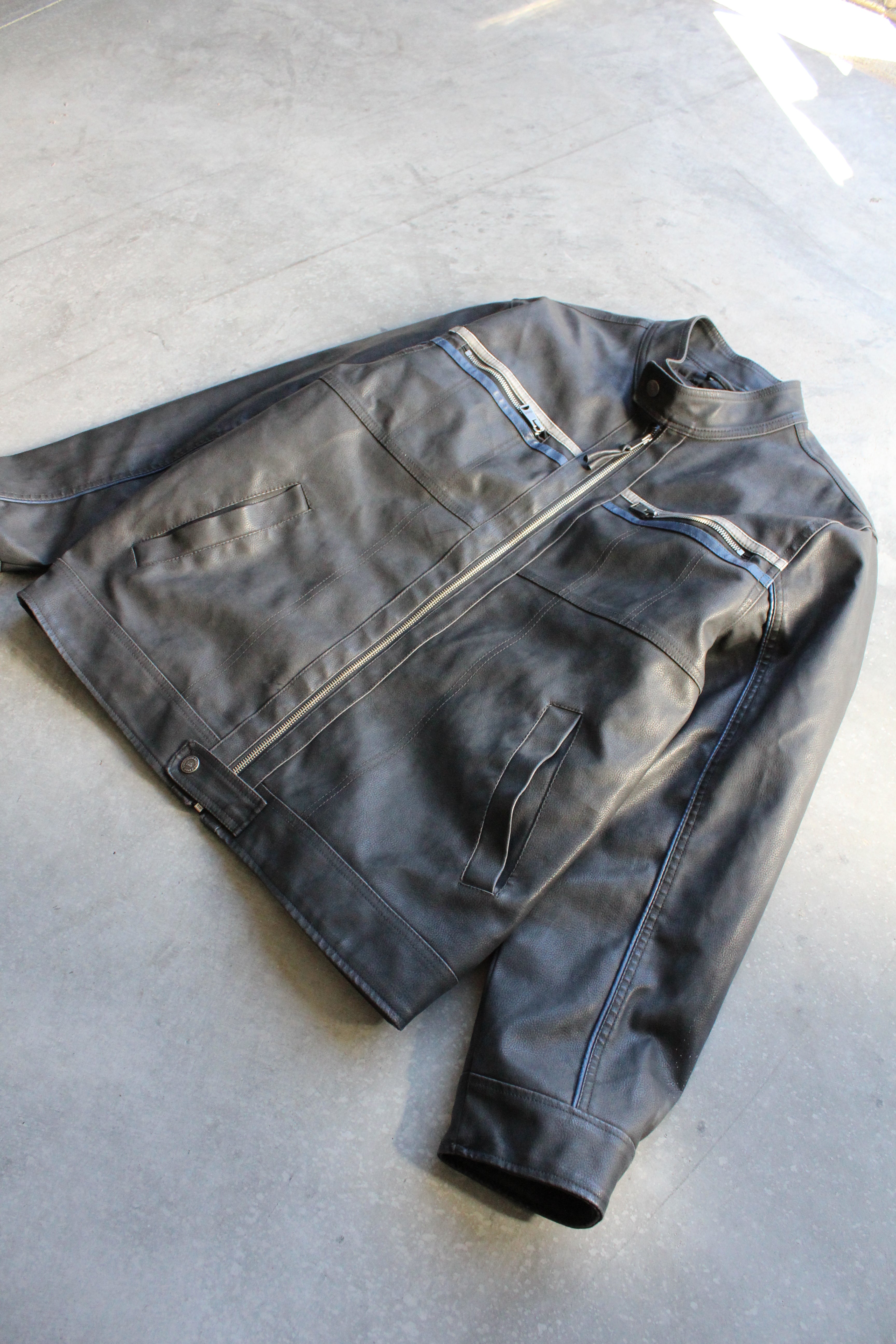 Vintage 90's Moto Leather Jacket - L