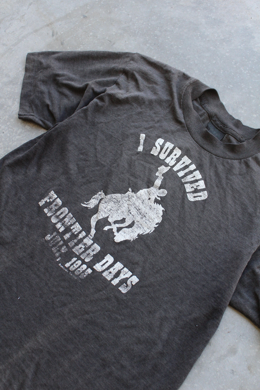 VTG 80's Frontier Days Tee - M